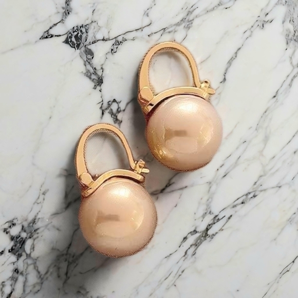 Pearl drop hoop earrings faux rose gold classic gold plated - Picture 3 of 5